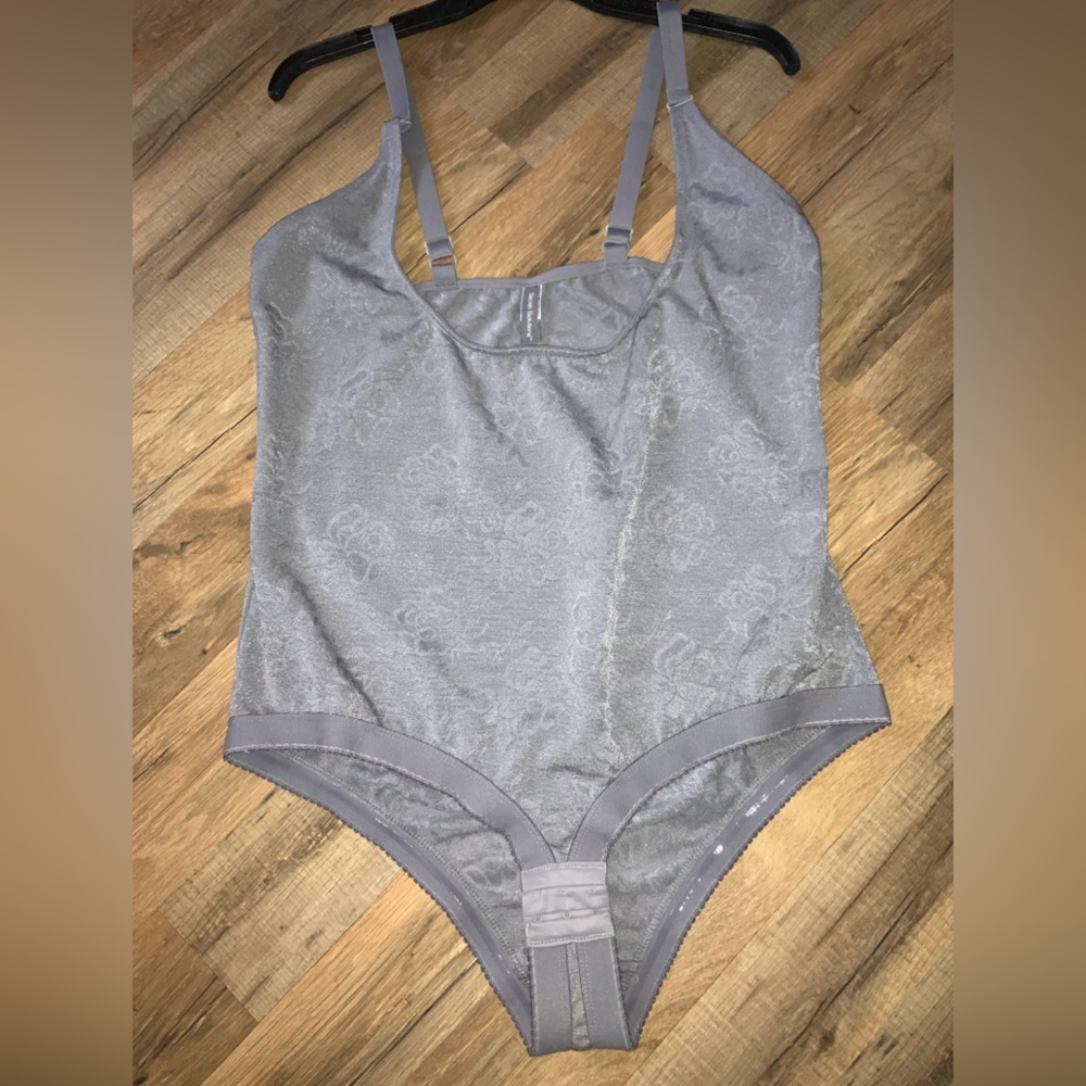 Secret Solutions OPEN BUST SILVER BODYSUIT HOOK & EYE CROTCH Size 18/20 NEW